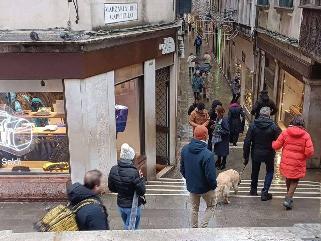 Negozio in affitto a Venezia