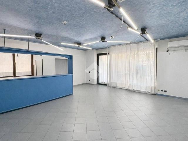 Negozio in affitto a Villa Del Conte