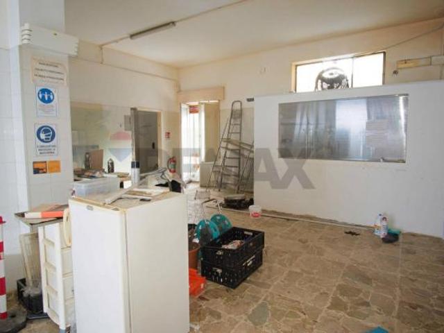 Negozio in affitto a Aci Catena, Aci San Filippo