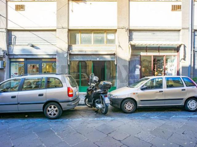 Negozio in affitto a Acireale