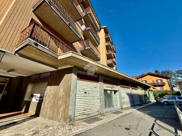 Negozio in affitto a Aosta