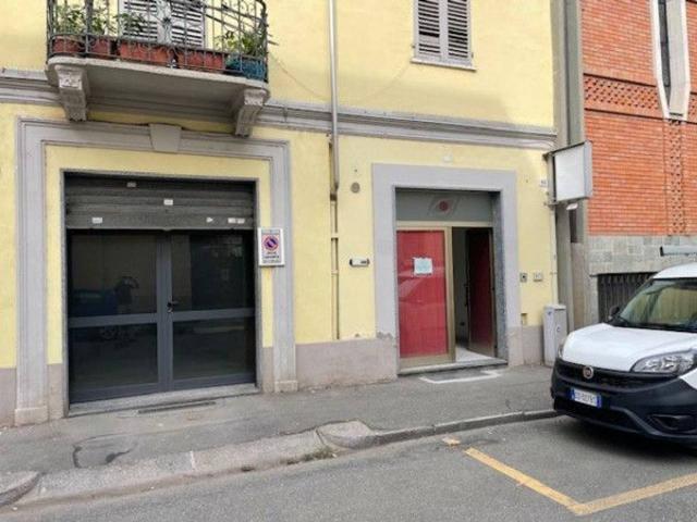 Negozio in affitto a Alessandria