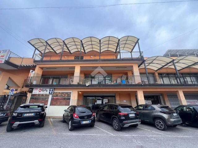Negozio in affitto a Ariccia