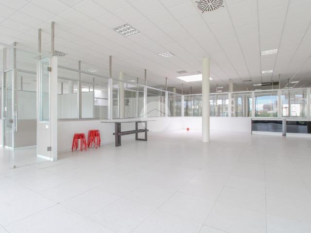 Negozio in affitto a Arzago D'Adda