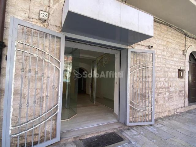 Negozio in affitto a Barletta
