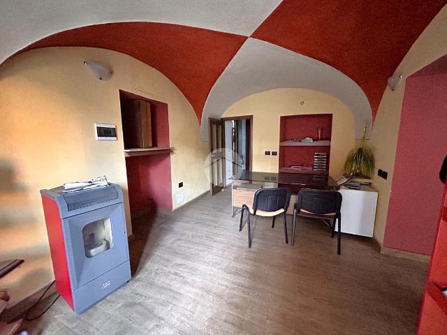 Negozio in affitto a Biella