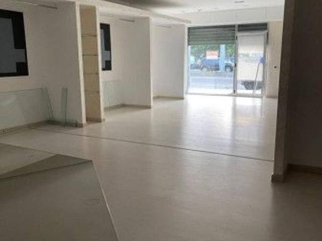 Negozio in affitto a Borgia