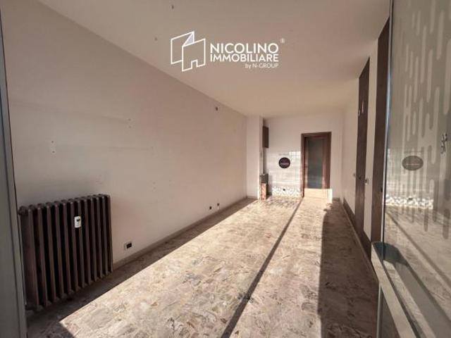 Negozio in affitto a Borgo San Dalmazzo