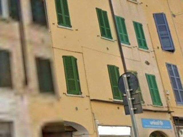 Negozio in affitto a Brescia