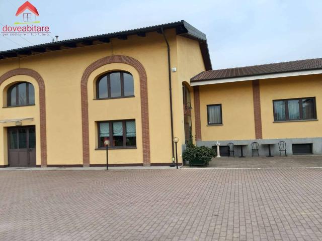 Negozio in affitto a Bricherasio