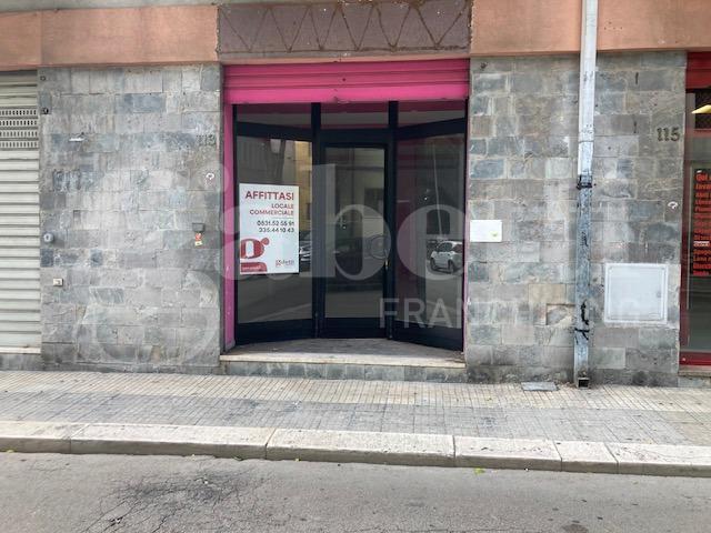 Negozio in affitto a Brindisi