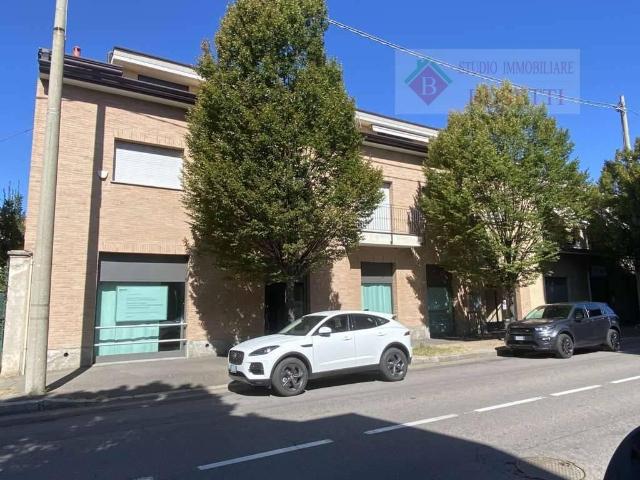 Negozio in affitto a Busto Arsizio