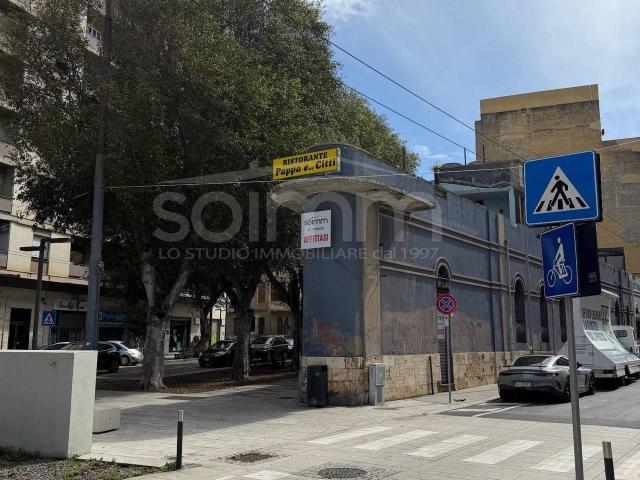 Negozio in affitto a Cagliari