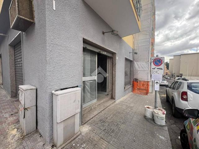 Negozio in affitto a Cagliari