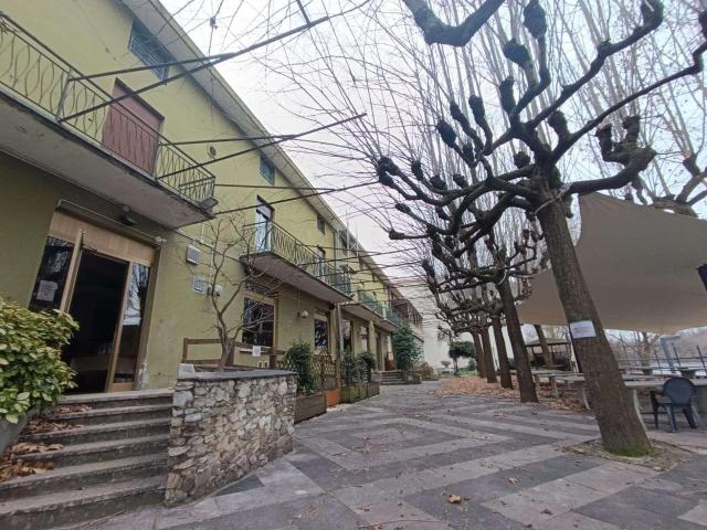 Negozio in affitto a Calolziocorte