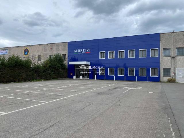 Negozio in affitto a Castelfranco Emilia