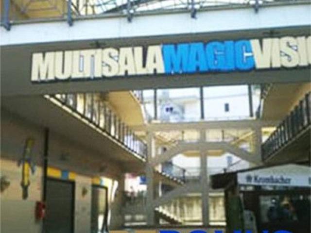 Negozio in affitto a Casalnuovo Di Napoli