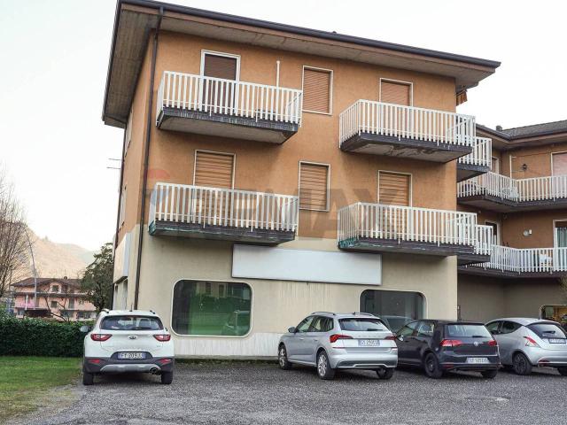 Negozio in affitto a Casazza