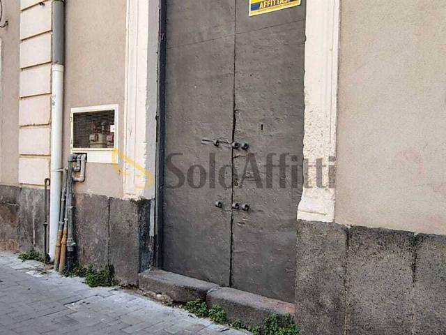 Negozio in affitto a Catania