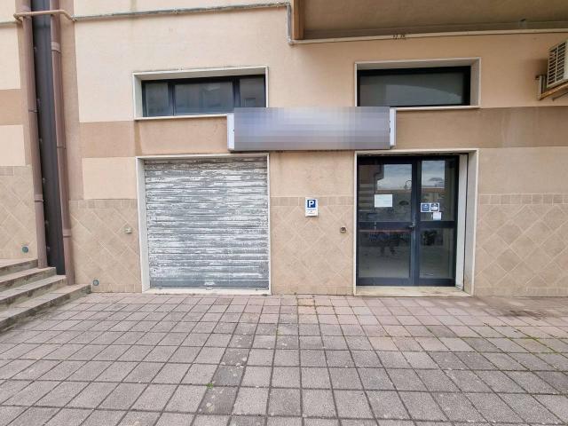 Negozio in affitto a Catanzaro