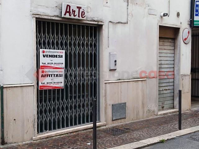 Negozio in affitto a Ceprano
