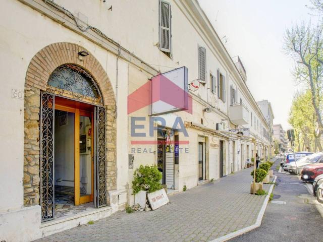 Negozio in affitto a Civitavecchia