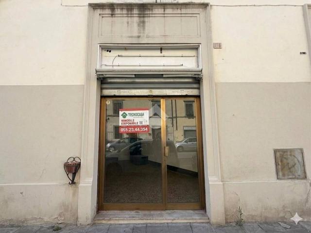 Negozio in affitto a Firenze