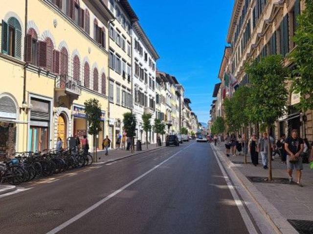 Negozio in affitto a Firenze