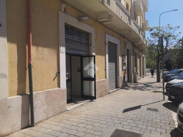 Negozio in affitto a Foggia