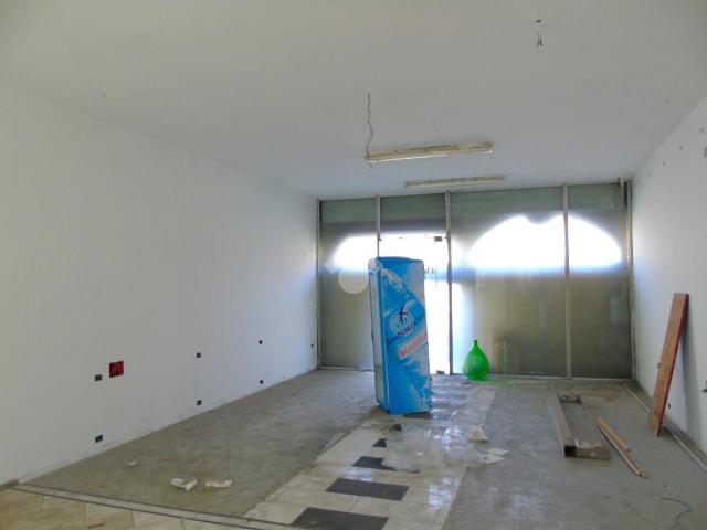 Negozio in affitto a Flero