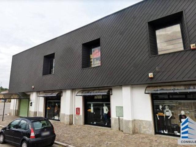 Negozio in affitto a Frosinone