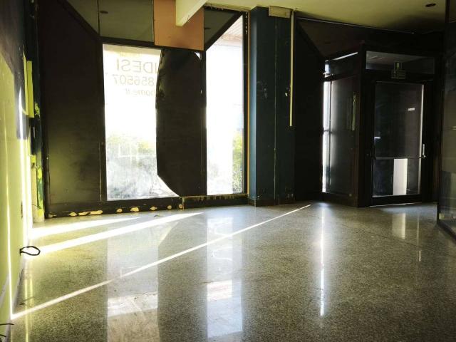 Negozio in affitto a Gallarate