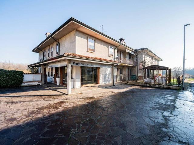 Negozio in affitto a Gazzuolo