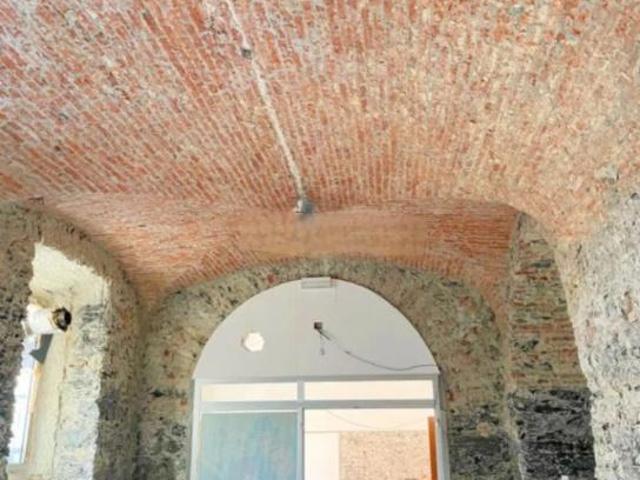 Negozio in affitto a Genova