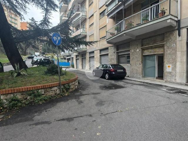 Negozio in affitto a Genova