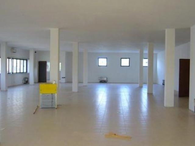 Negozio in affitto a Godega Di Sant'Urbano