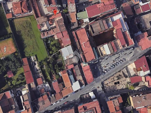 Negozio in affitto a Grumo Nevano
