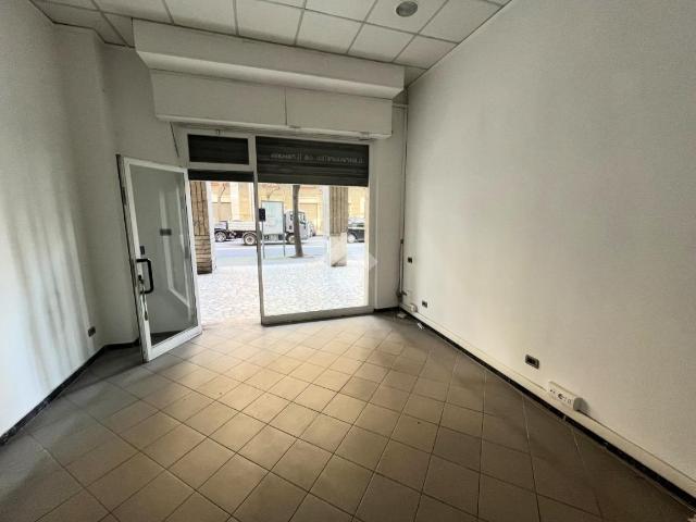 Negozio in affitto a La Spezia