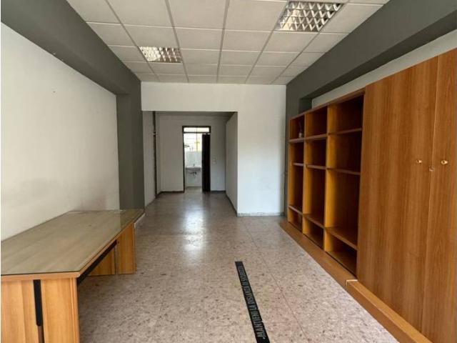 Negozio in affitto a Lamezia Terme