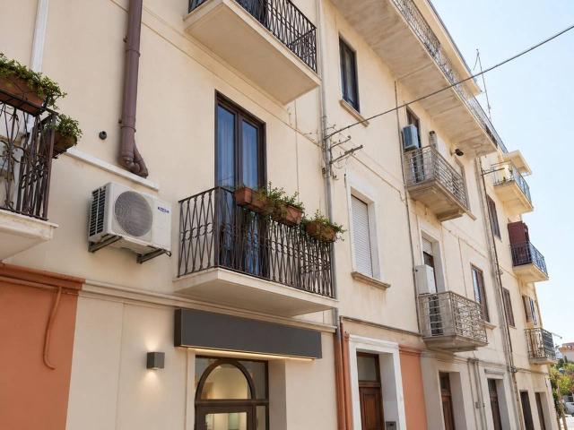 Negozio in affitto a Lamezia Terme