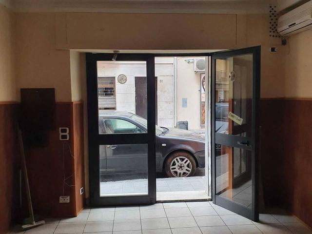 Negozio in affitto a Lamezia Terme