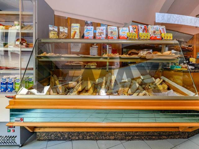 Negozio in affitto a Livorno