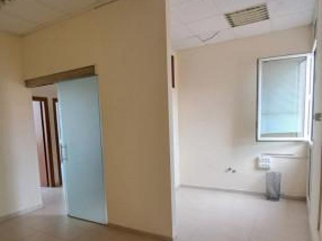 Negozio in affitto a Livorno