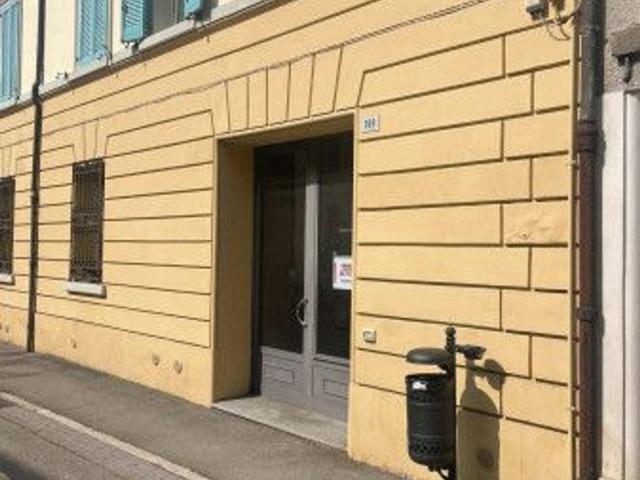 Negozio in affitto a Lugo