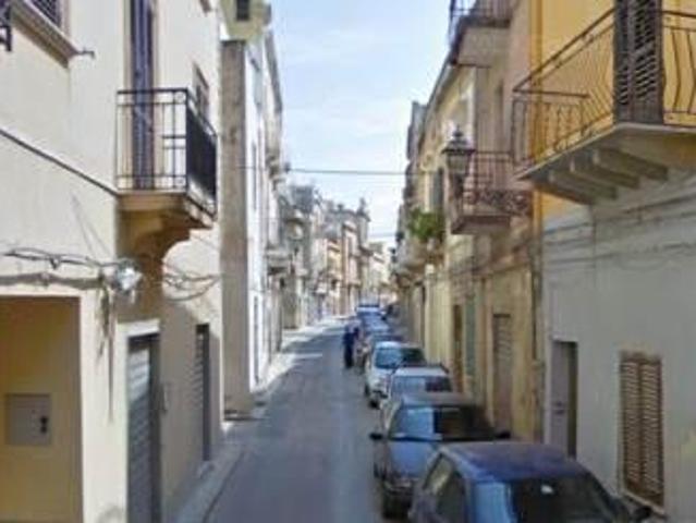 Negozio in affitto a Marsala