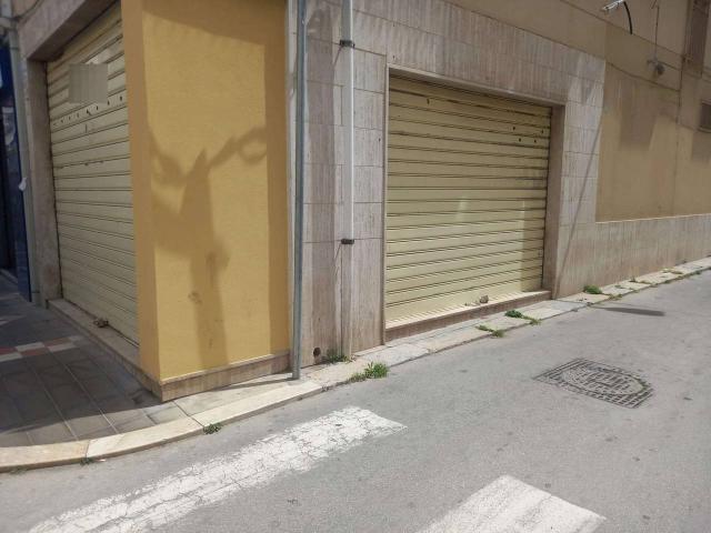 Negozio in affitto a Mazara Del Vallo
