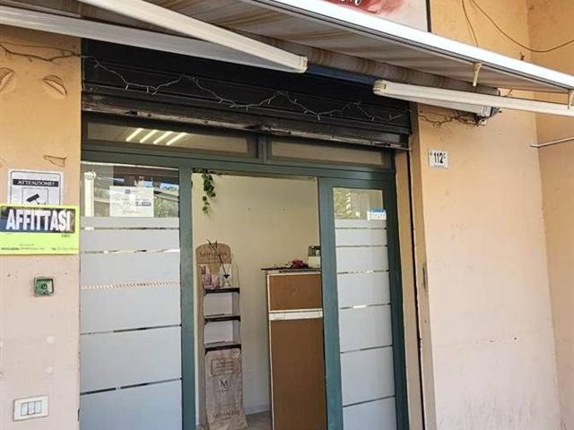 Negozio in affitto a Messina