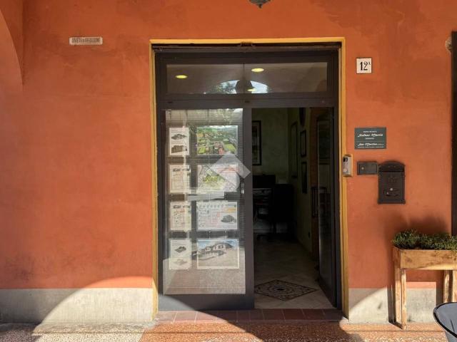Negozio in affitto a Minerbio