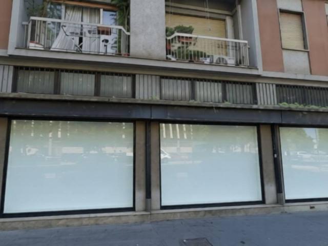 Negozio in affitto a Milano