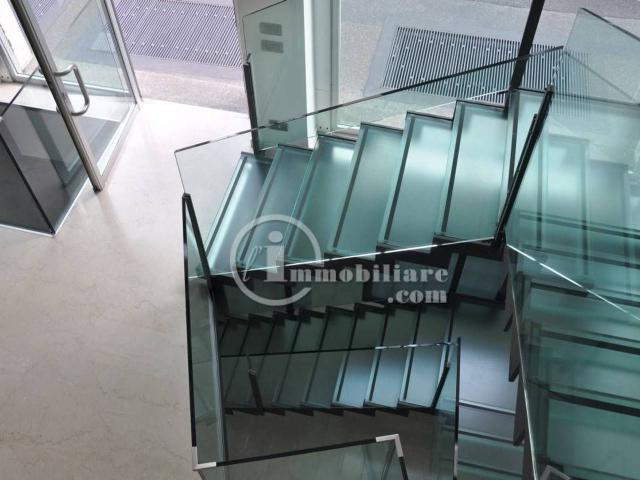 Negozio in affitto a Milano